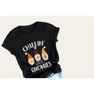 Chillin with my Gnomies